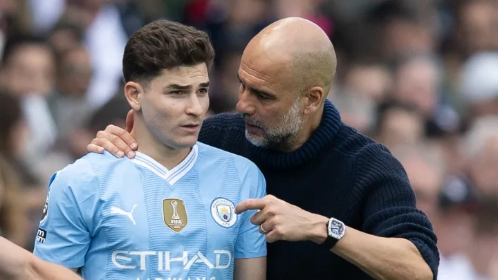 Man City : les grands noms ciblés pour remplacer Julian Alvarez