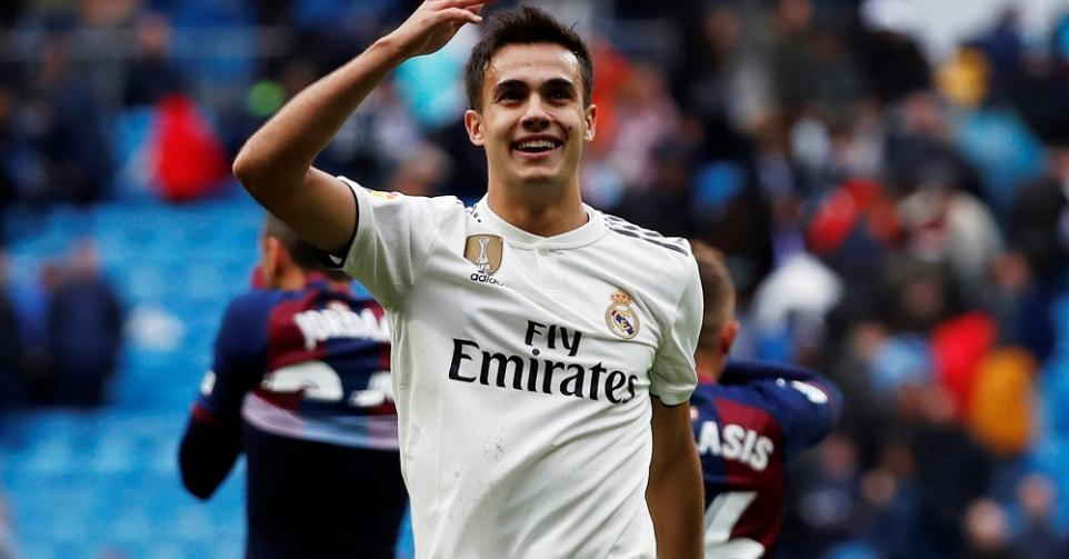 Hansi Flick vise un ancien du Real Madrid pour renforcer le Barça
