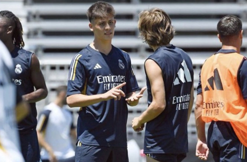 Modric : « Je parle beaucoup à Arda Güler maintenant, car Toni Kroos… »