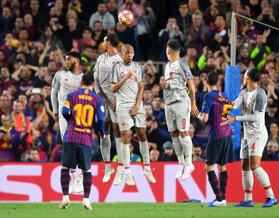 Alisson Becker : « Ce que Messi m’a fait sur le terrain reste un mystère »