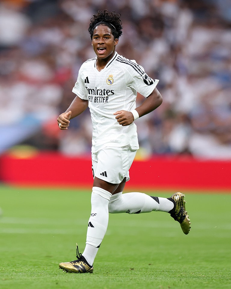 Endrick réagit avec émotion à son premier but pour le Real Madrid 1 Endrick réagit avec émotion à son premier but pour le Real Madrid