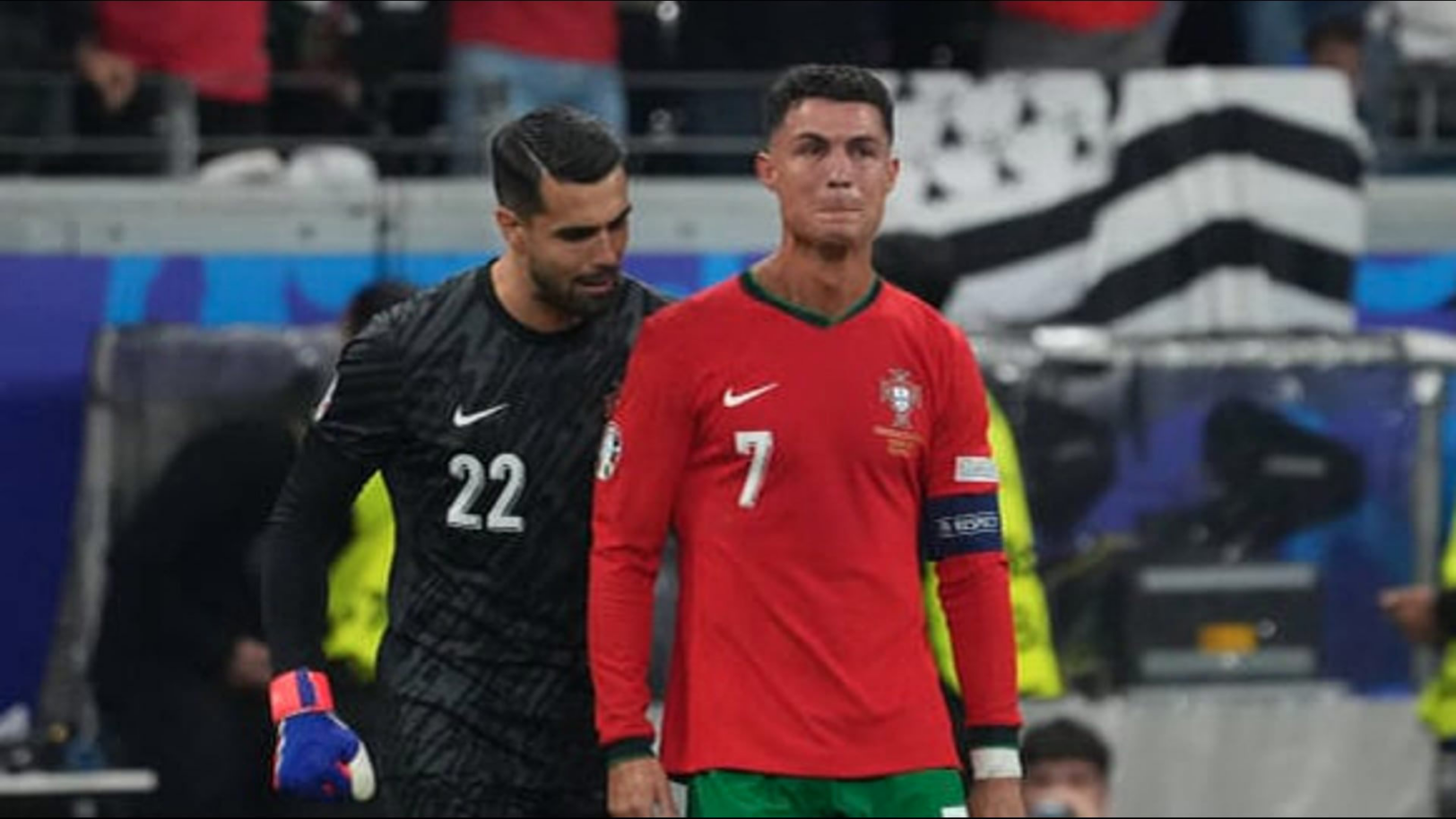 Ronaldo révèle pourquoi il a fondu en larmes après son penalty manqué face à Oblak