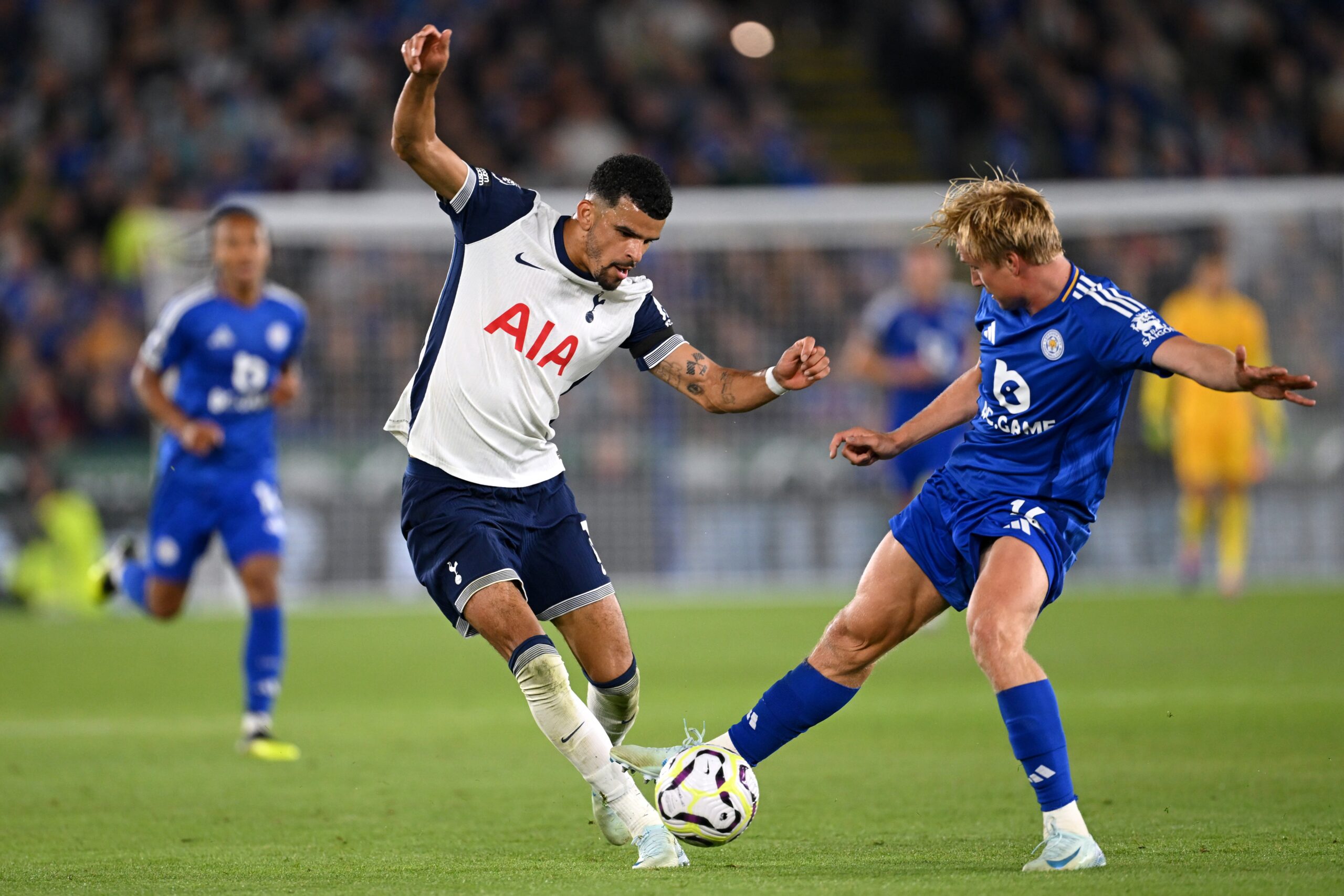 Premier League :  Jamie Vardy frustre Tottenham et arrache le nul pour Leicester