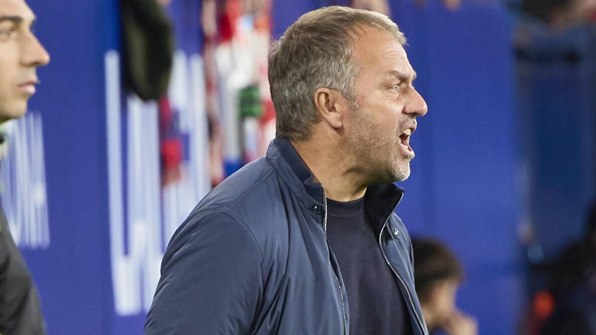 FC Barcelone : Au lendemain de la lourde humiliation subie, Flick prend une grosse raclée