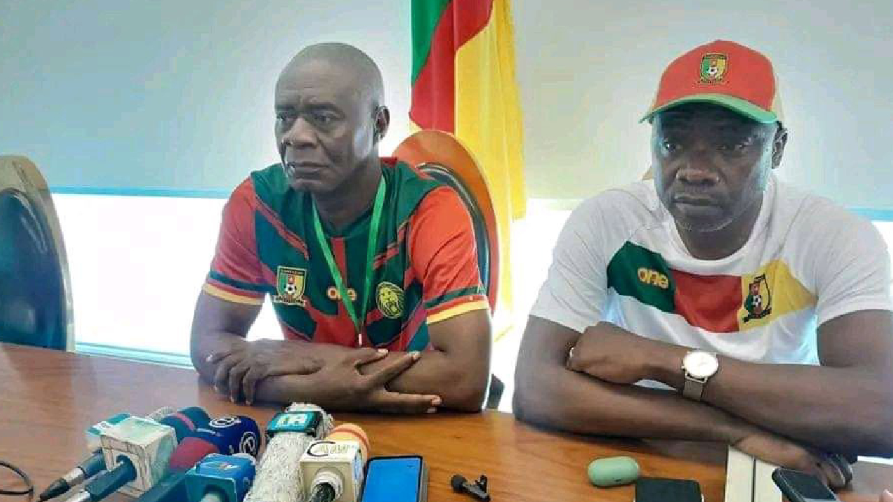 Les images deviennent virales : La FECAFOOT humilie les agents de Mouelle Kombi à Garoua !