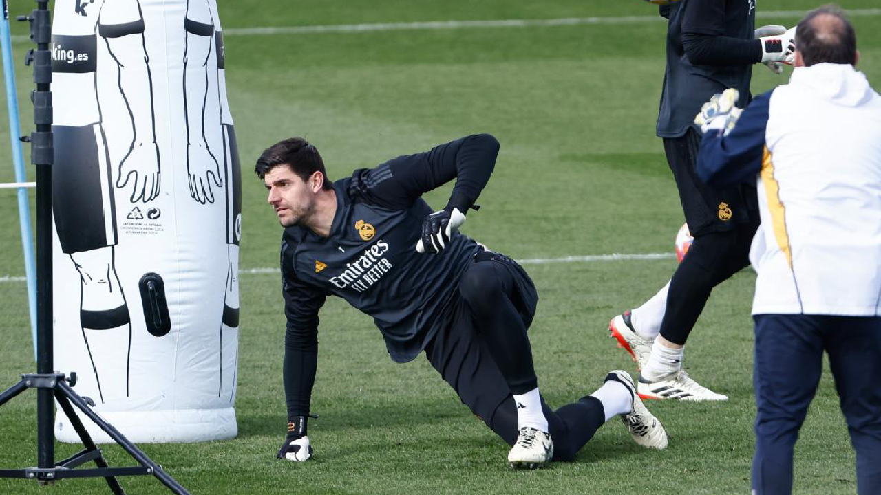 13h après le derby, le Real Madrid lâche la mauvaise nouvelle sur Thibaut Courtois 1 13h après le derby, le Real Madrid lâche la mauvaise nouvelle sur Thibaut Courtois