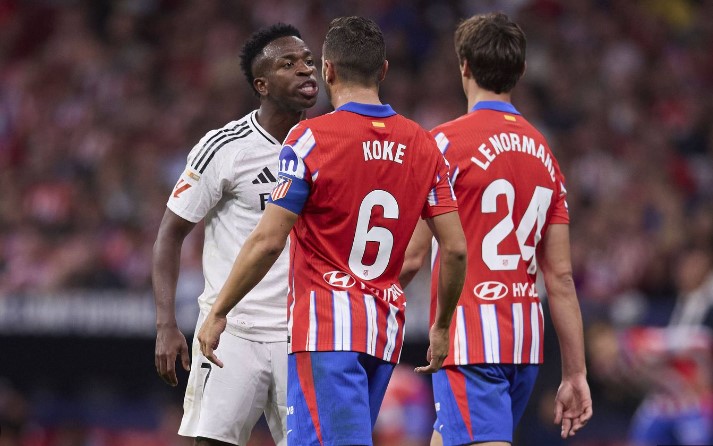 Vinicius victime de chants racistes lors du derby entre l'Atlético et le Real 1 Vinicius victime de chants racistes lors du derby entre l'Atlético et le Real