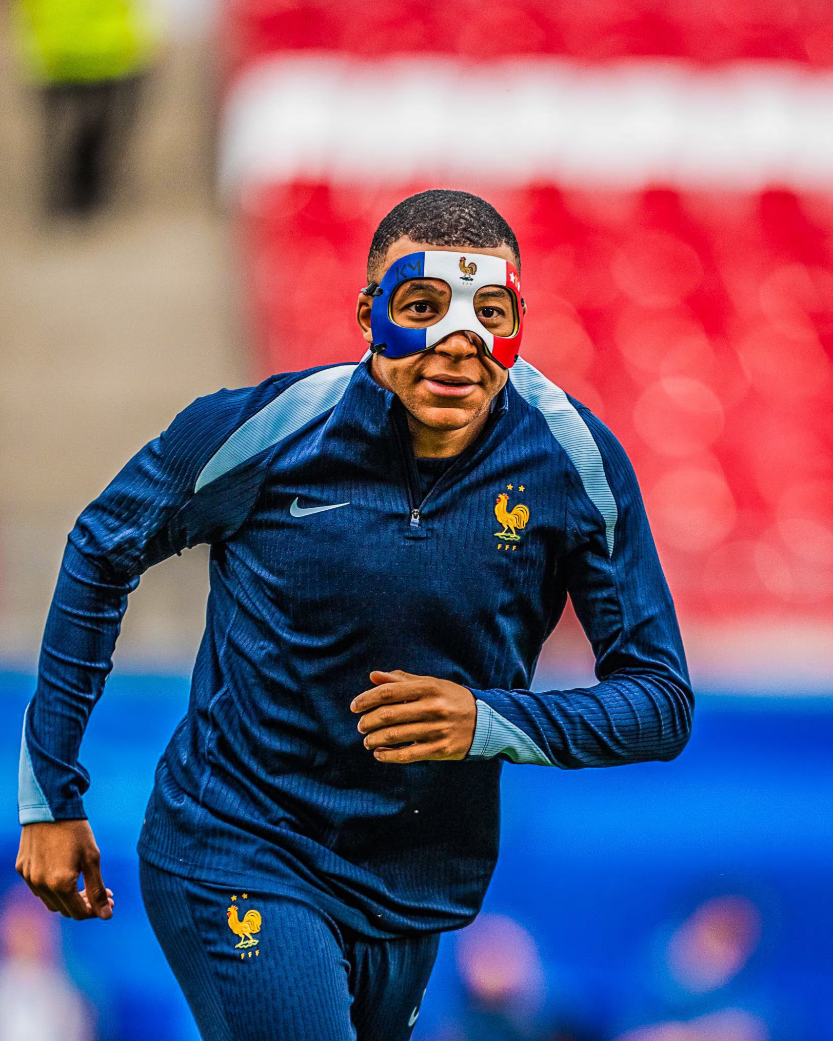 Mbappé sévèrement critiqué par une légende de l'OM