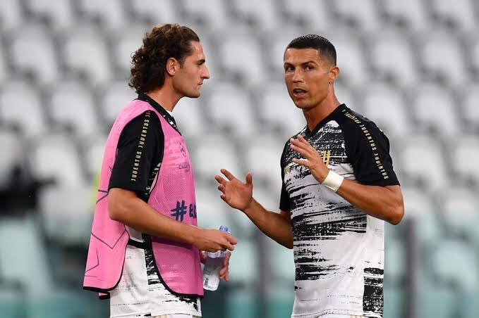 Cristiano Ronaldo complique les négociations pour l’arrivée de Rabiot