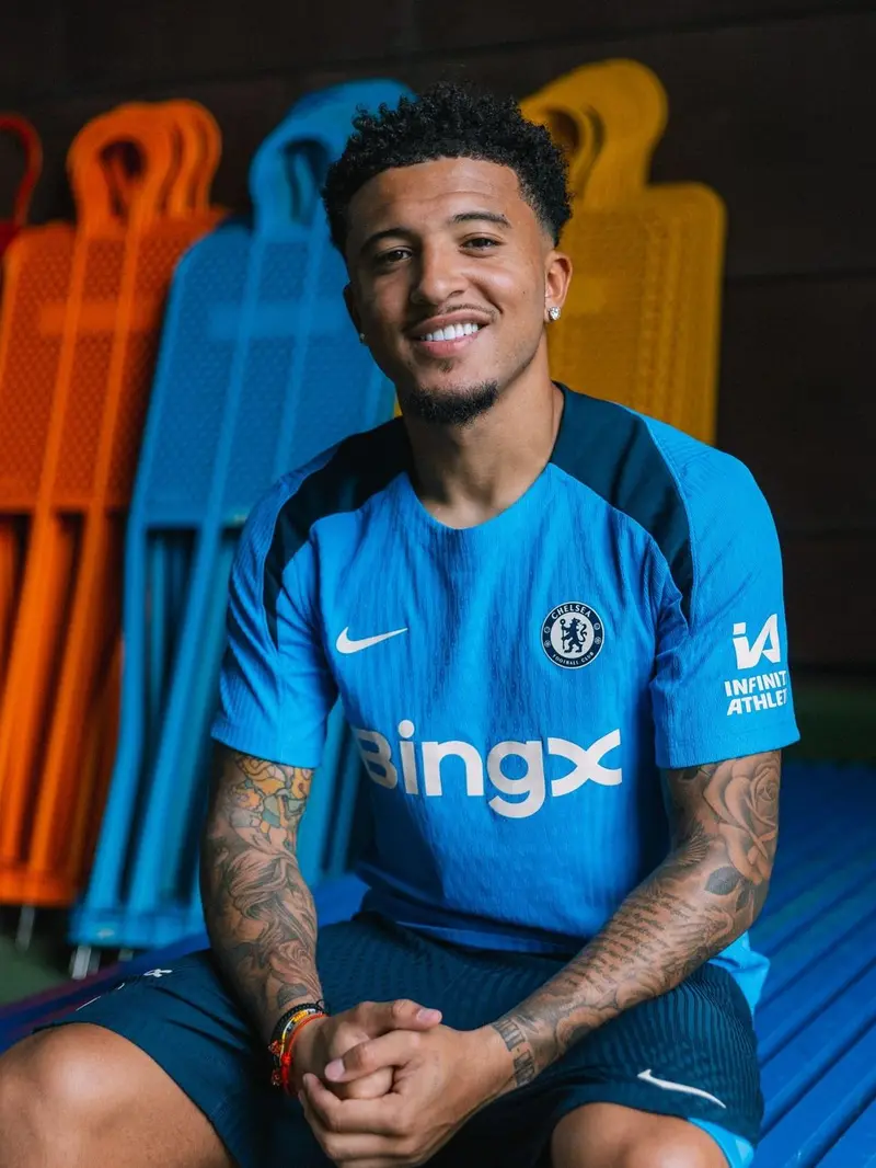 Sancho évoque ses héros d'enfance après son transfert à Chelsea : "Drogba et…"