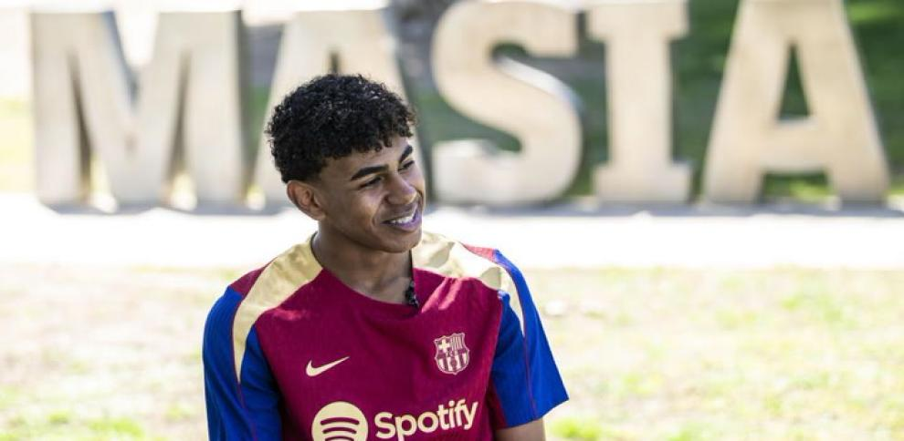 Lamine Yamal révèle la star avec qui il rêve de jouer : ni Mbappé, ni Messi 2 Lamine Yamal révèle la star avec qui il rêve de jouer : ni Mbappé, ni Messi