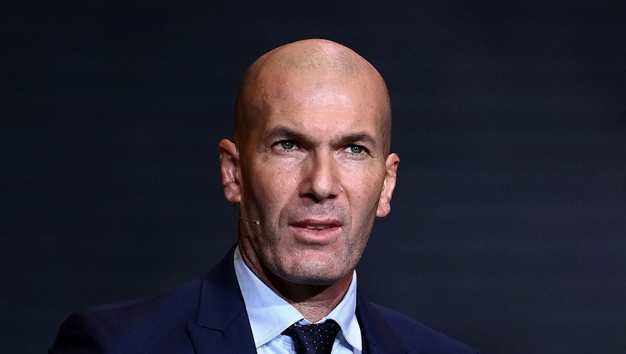 Zinédine Zidane, c’est terminé ? La légende face à un tournant décisif 1 Zinédine Zidane, c’est terminé ? La légende face à un tournant décisif