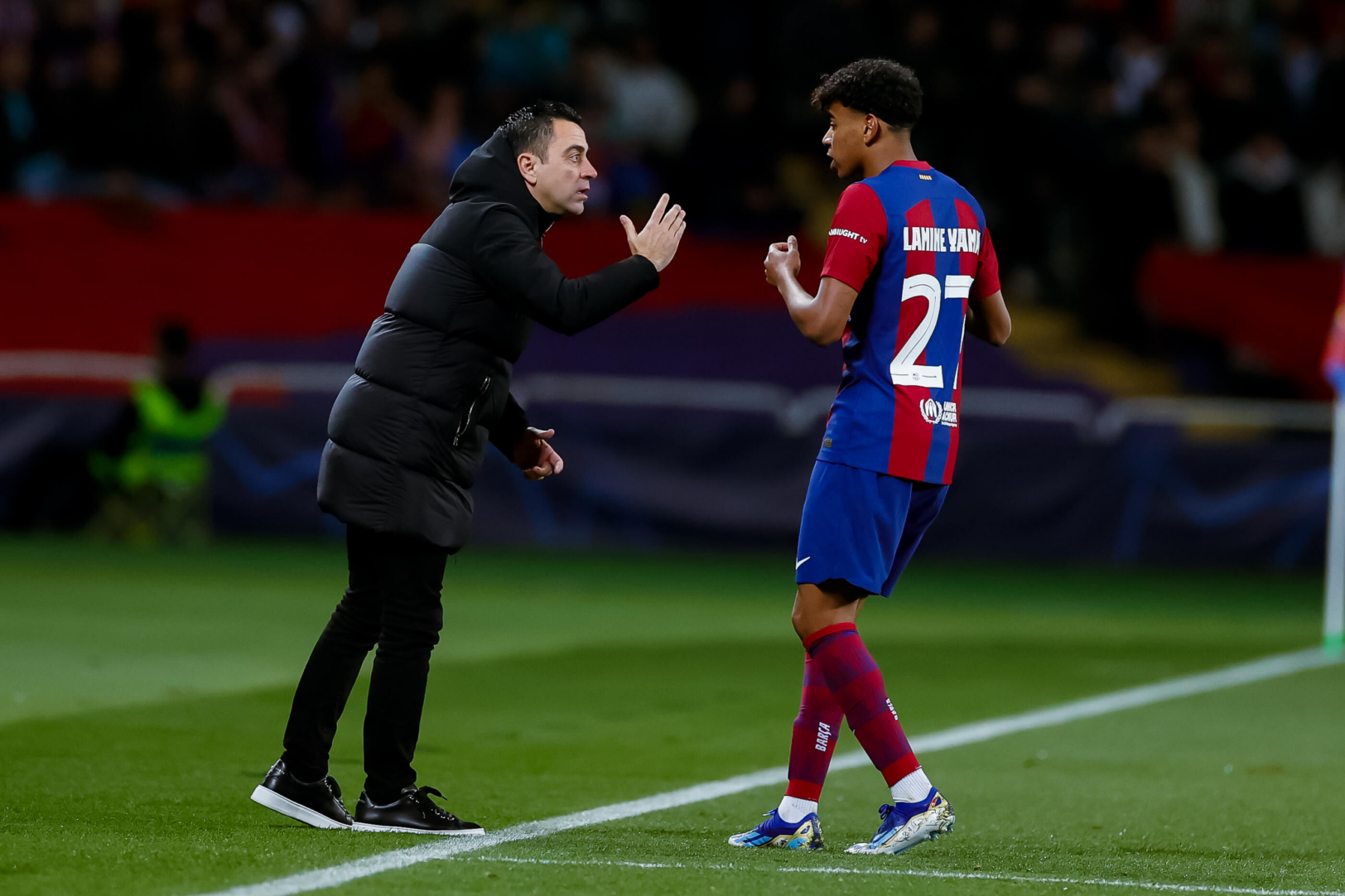 Lamine Yamal Tacle Sévèrement Xavi