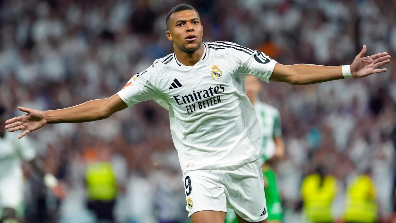 Real Madrid : "Il est médiocre dans le jeu", Kylian Mbappé violemment critiqué !