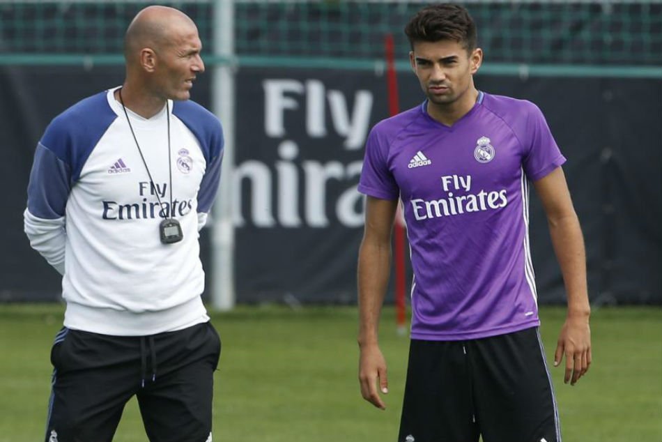 Zidane, c’est fini ! La grande annonce qui choque le monde du football 2 Zidane, c’est fini ! La grande annonce qui choque le monde du football