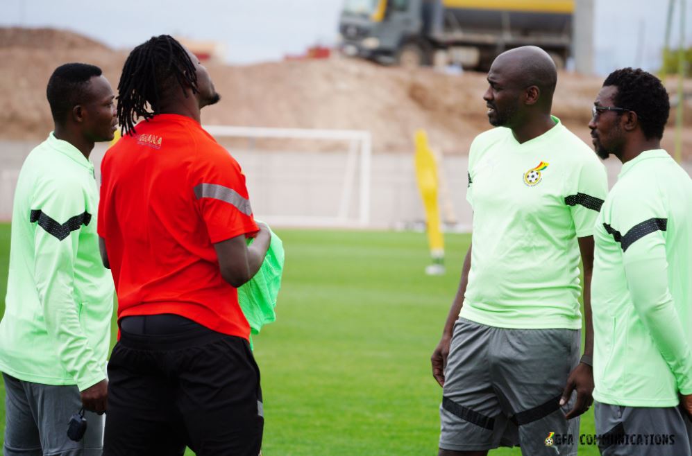 Otto Addo et son staff échappent de peu à un accident dramatique 1 Otto Addo et son staff échappent de peu à un accident dramatique