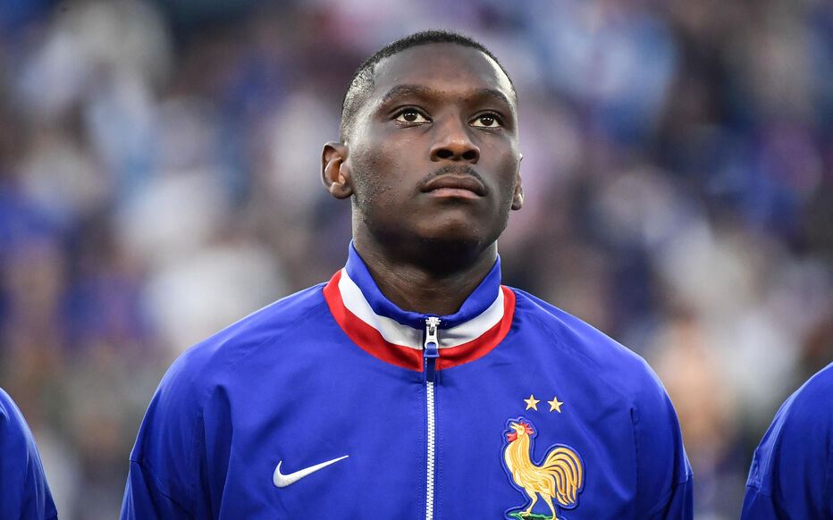 PSG : après Mbappé, un autre attaquant proche de la sortie !