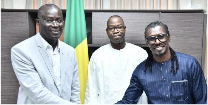 Départ d’Aliou Cissé : Malaise à la FSF, Me Augustin Senghor sous le feu des critiques !