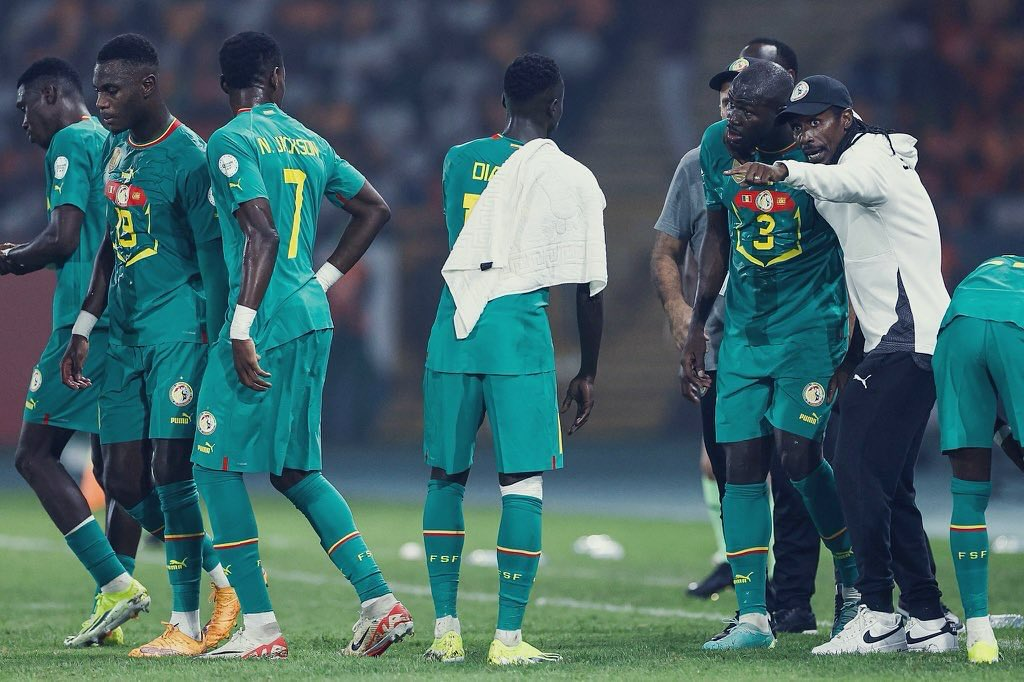 Sénégal : un non-sélectionné d’Aliou Cissé fait débat, « son profil manque cruellement »