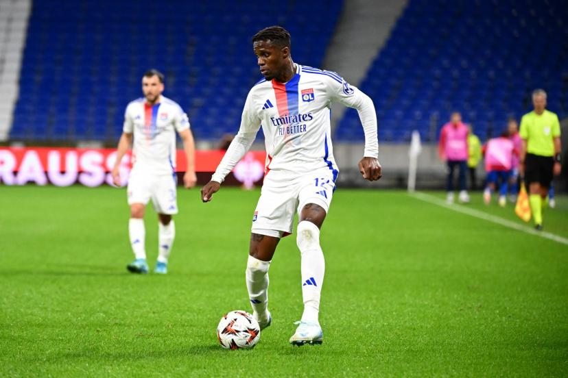 OL : Pierre Sage s’en prend à Zaha dans une sortie musclée !