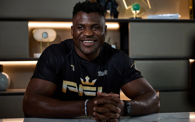Francis Ngannou fixe enfin son âge de retraite !