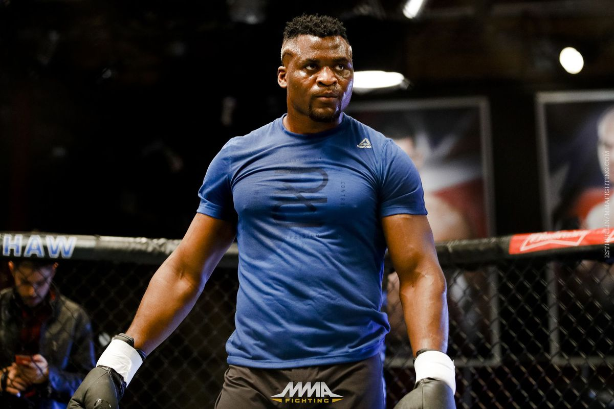Francis Ngannou fixe enfin son âge de retraite !