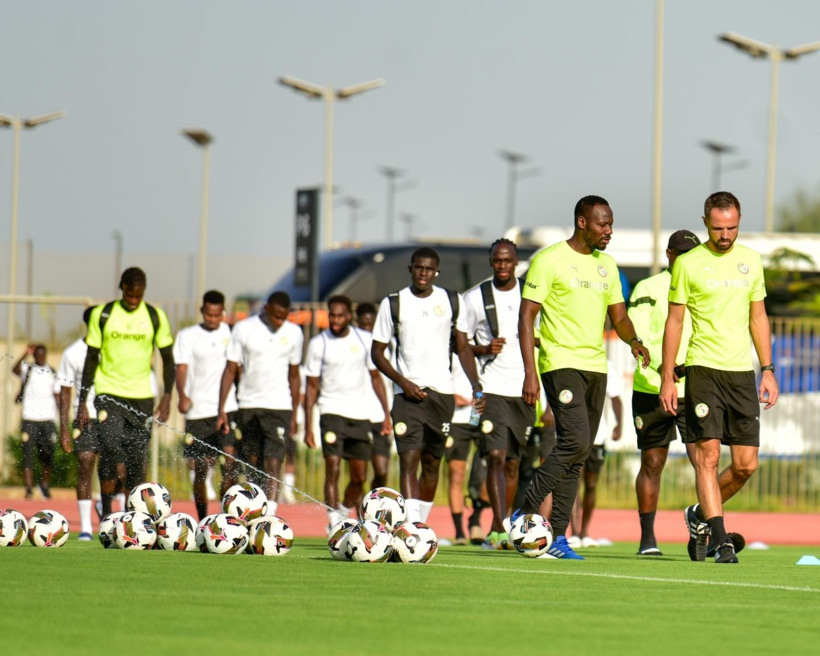 Sénégal : Habib Beye refuse le poste, la bombe tombe sur Hervé Renard 