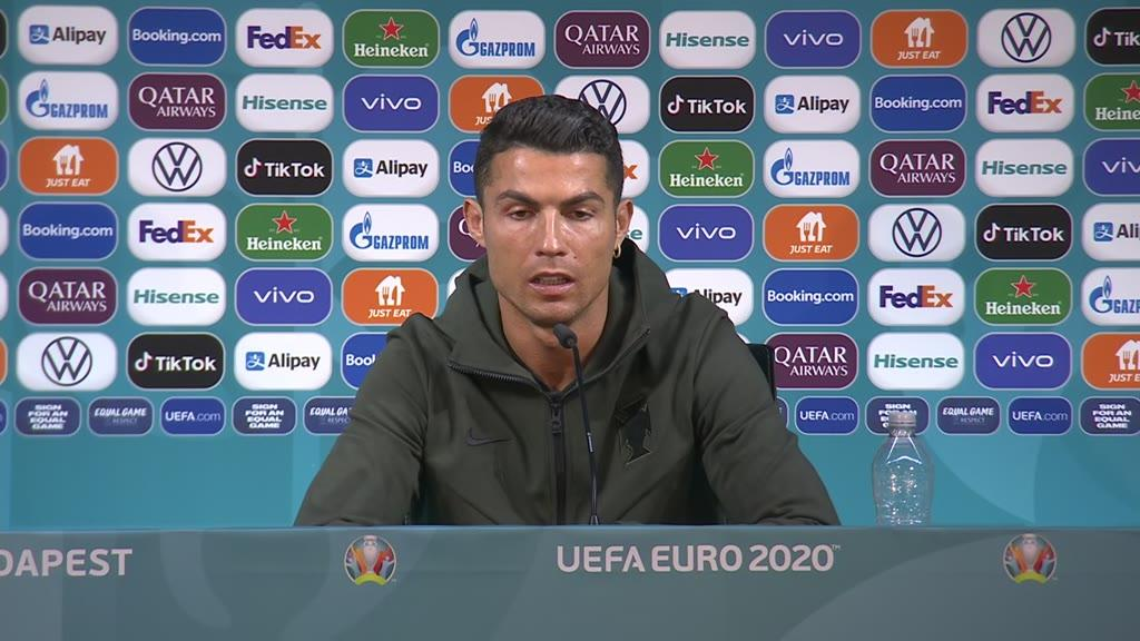 « Ne refais plus jamais ça » : Ronaldo met les choses au clair et règle ses comptes