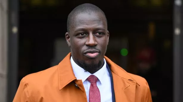 Man City : Benjamin Mendy dévoile les 3 coéquipiers qui lui ont donné de l’argent 2 Man City : Benjamin Mendy dévoile les 3 coéquipiers qui lui ont donné de l’argent