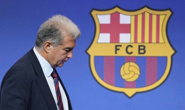 À 8 jours du Clasico, la lourde sanction tombe pour le Barça 1 À 8 jours du Clasico, la lourde sanction tombe pour le Barça