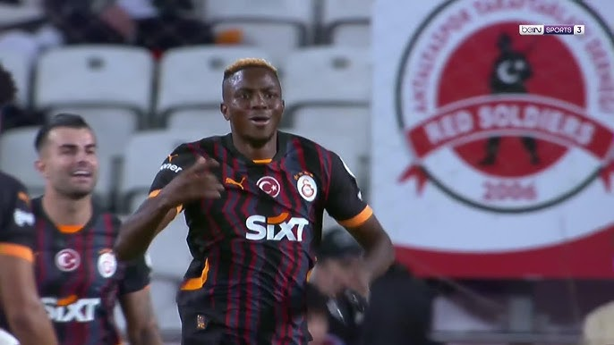 Le retourné dingue de Victor Osimhen en Turquie