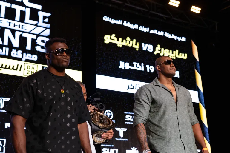 Ngannou - Ferreira : Cinq choses à savoir sur le combat