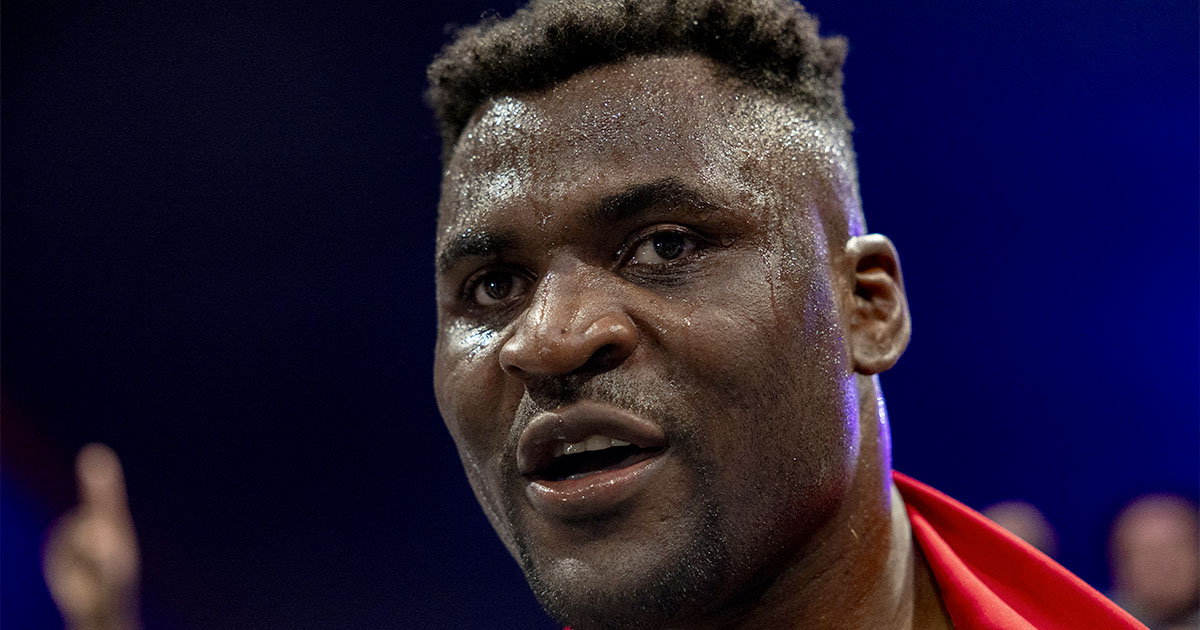 Les combattants du MMA réagissent à la victoire fracassante de Francis Ngannou 2 Les combattants du MMA réagissent à la victoire fracassante de Francis Ngannou