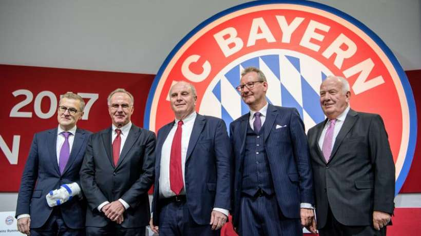 un cadre munichois agressé et volé avant la rencontre Barça - Bayern 2 un cadre munichois agressé et volé avant la rencontre Barça - Bayern