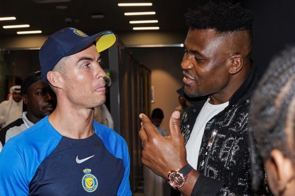 Francis Ngannou et Cristiano Ronaldo, les secrets d’une amitié inattendue 1 Francis Ngannou et Cristiano Ronaldo, les secrets d’une amitié inattendue