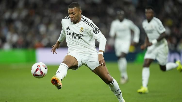 "Si Lewandowski avait joué pour le Real…", Nabil Djellit détruit Kylian Mbappé après le Clasico ! 1 "Si Lewandowski avait joué pour le Real", Nabil Djellit détruit Kylian Mbappé après le Clasico !