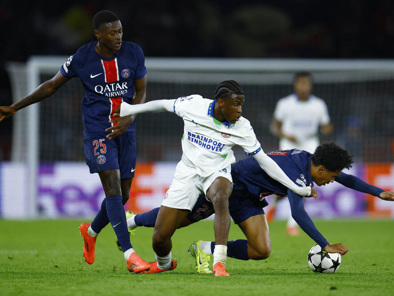 PSG : la sortie cash de Marquinhos sur Mbappé après le nul contre le PSV
