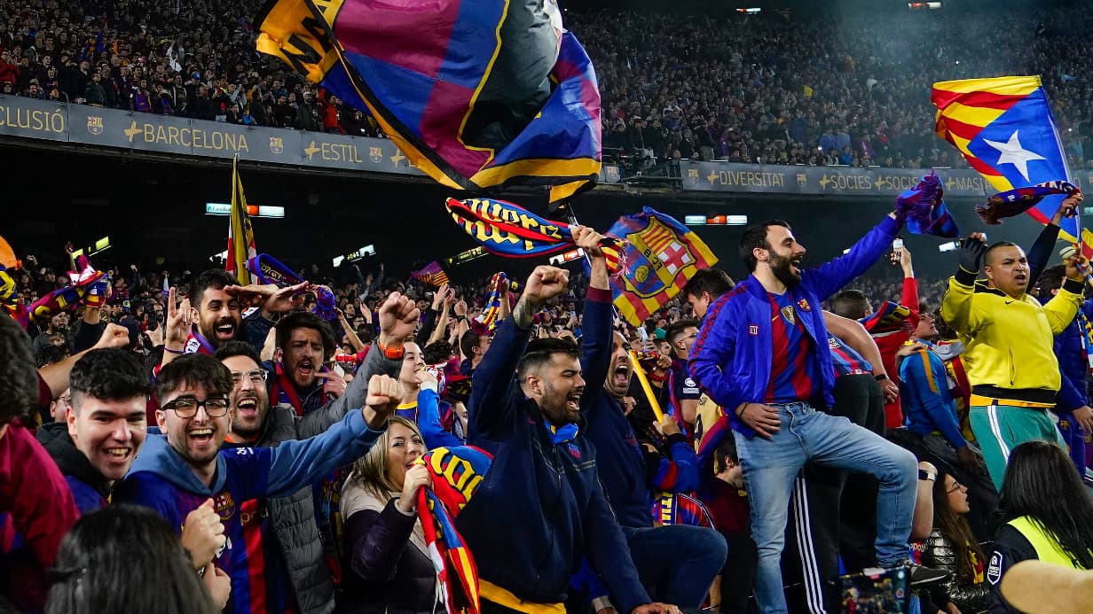 Des supporters du Barca au Camp Nou en mars 2023 1614610
