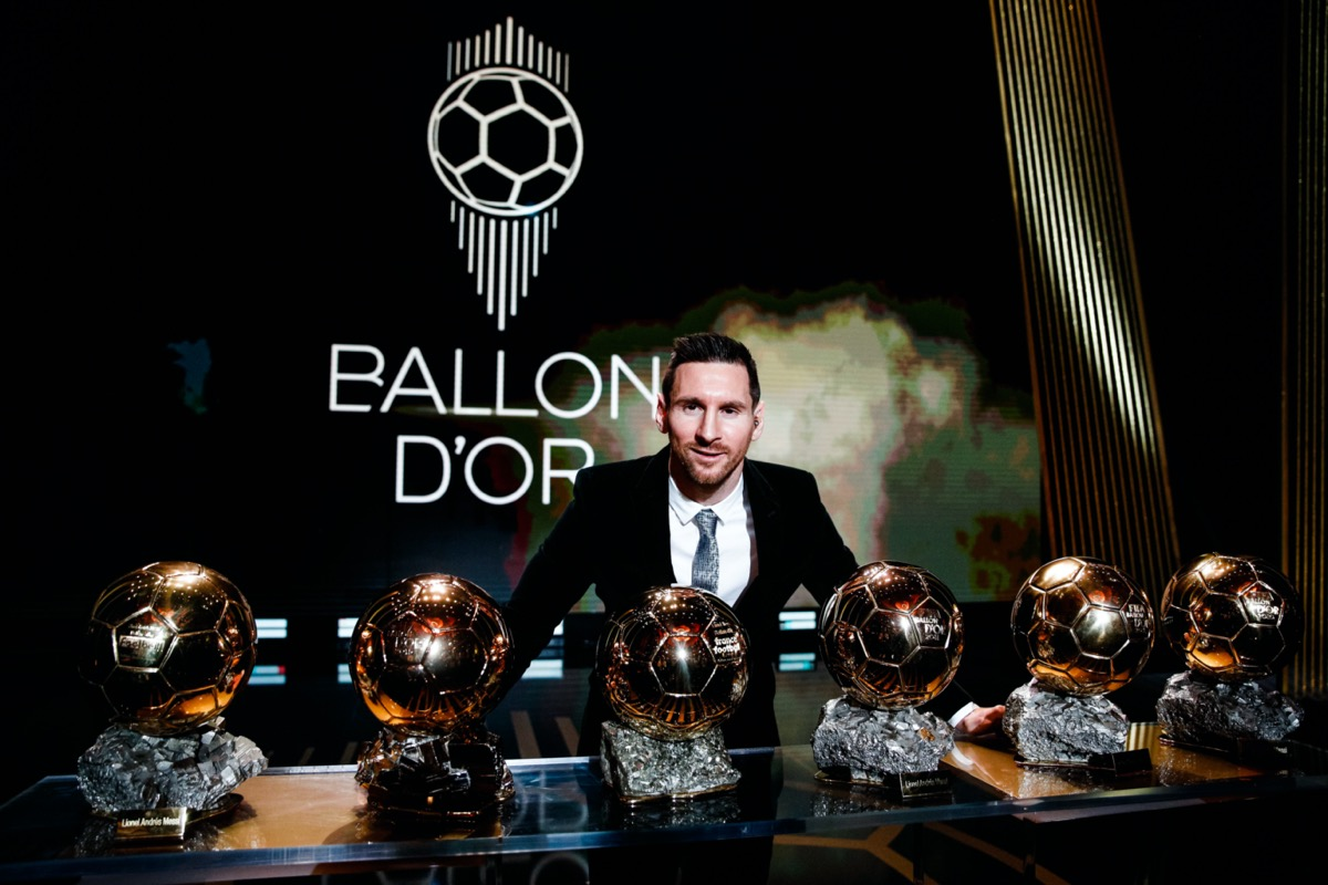 Ballon d'Or : Hakim Ziyech se lâche sur Messi, « c'est une honte de voir… »