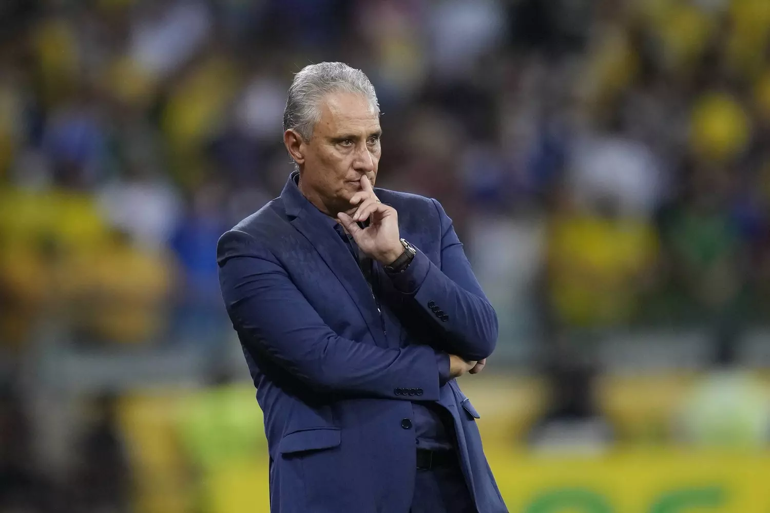 le sélectionneur du Brésil brise le silence et balance 2 le sélectionneur du Brésil brise le silence et blanche