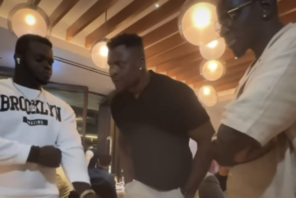 MMA : Reug Reug face à Ngannou, découvrez les mots du Camerounais ! 2 MMA : Reug Reug face à Ngannou, découvrez les mots du Camerounais !