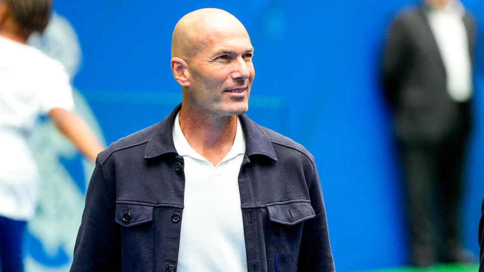 Zidane pour remplacer Deschamps ? Le verdict tombe ! 1 Zidane pour remplacer Deschamps ? Le verdict tombe !
