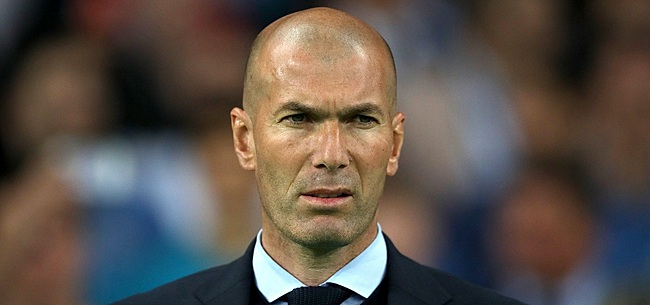 Zidane prêt à relever un nouveau défi ? Un club chaud sur sa piste ! 2 Zidane prêt à relever un nouveau défi ? Un club chaud sur sa piste !