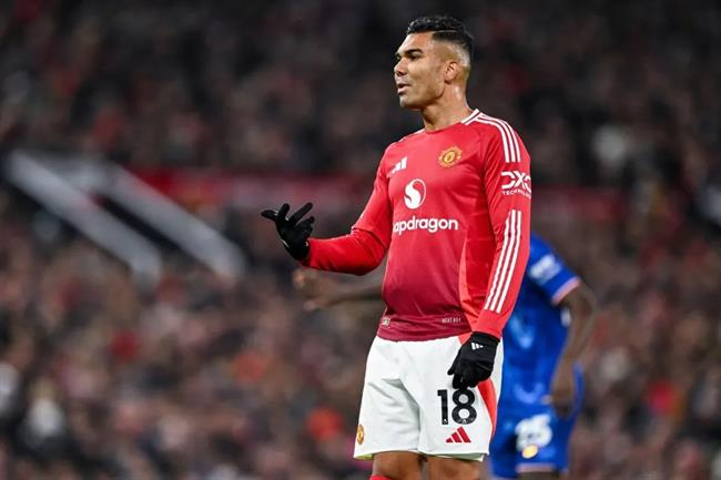 Tension chez Man Utd : Casemiro s'emporte contre un coéquipier en plein match face à Chelsea !