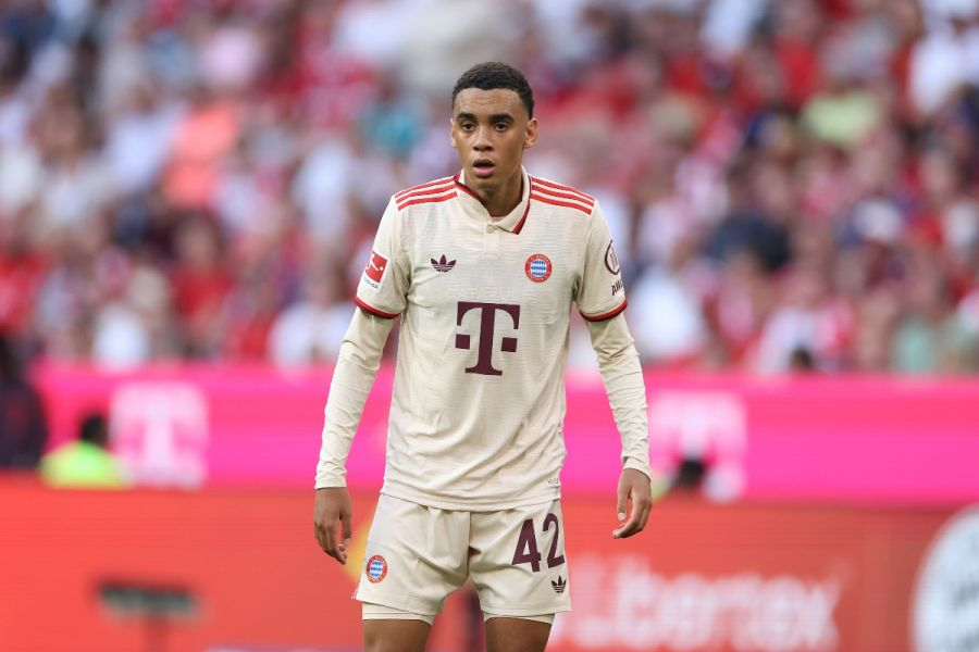 Haaland 8e, Vinicius Jr 4e, Salah2e... les 10 favoris du Ballon d’Or 2025 2 Haaland 8e, Vinicius Jr 4e, Salah2e... les 10 favoris du Ballon d’Or 2025