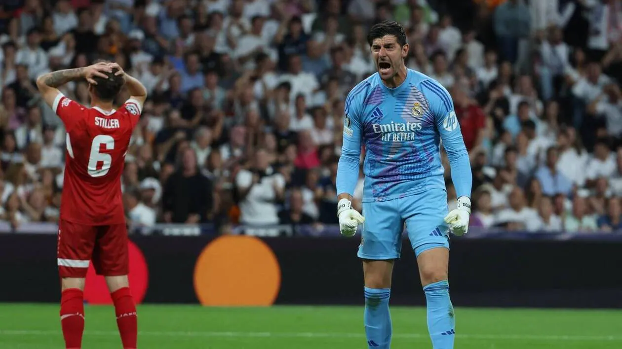 "On manque un peu de..", Courtois réagit après la défaite contre Liverpool
