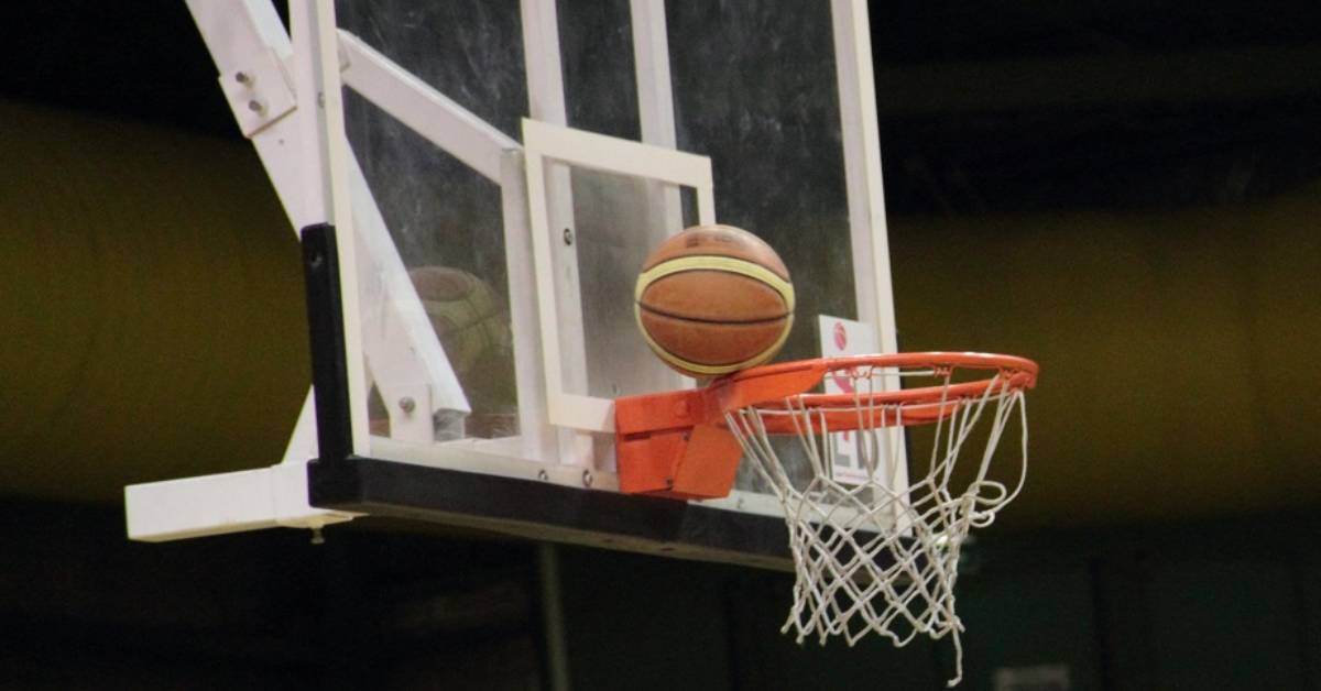 Terrible nouvelle : le monde du basket en deuil après un événement tragique.
