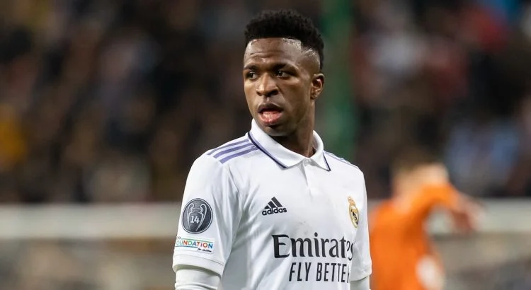 Vinicius pris en flagrant délit d’illégalité, une plainte déposée 2 Vinicius pris en flagrant délit d’illégalité, une plainte déposée
