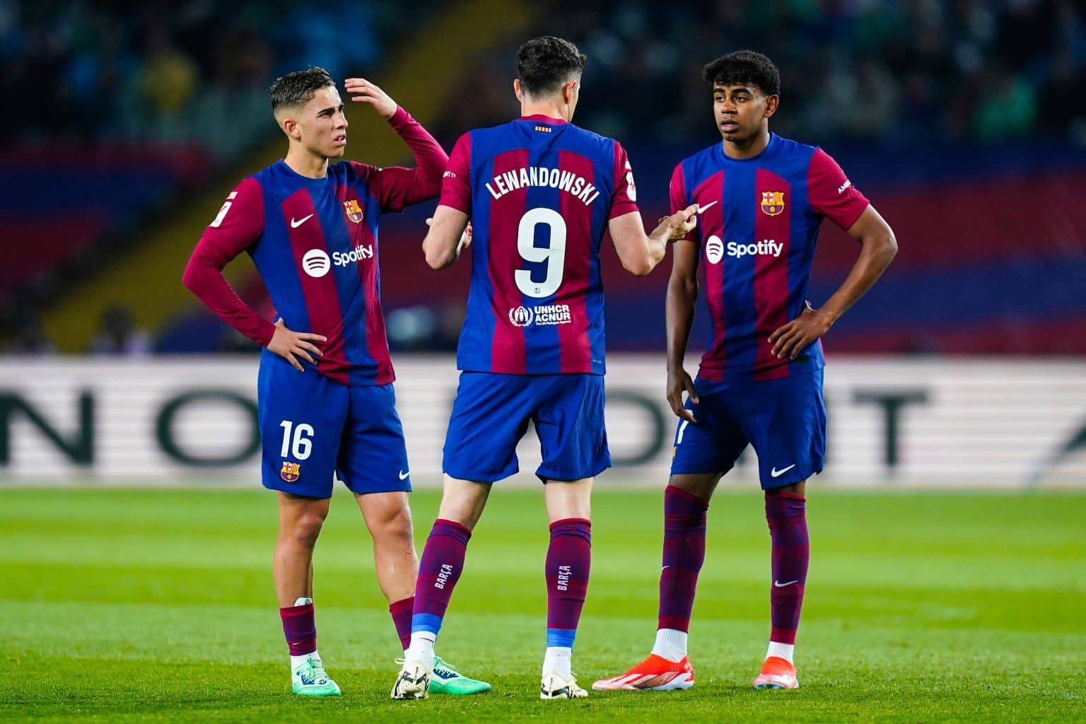 Betis-Barça : Hansi Flick tacle sévèrement ses joueurs après le match.