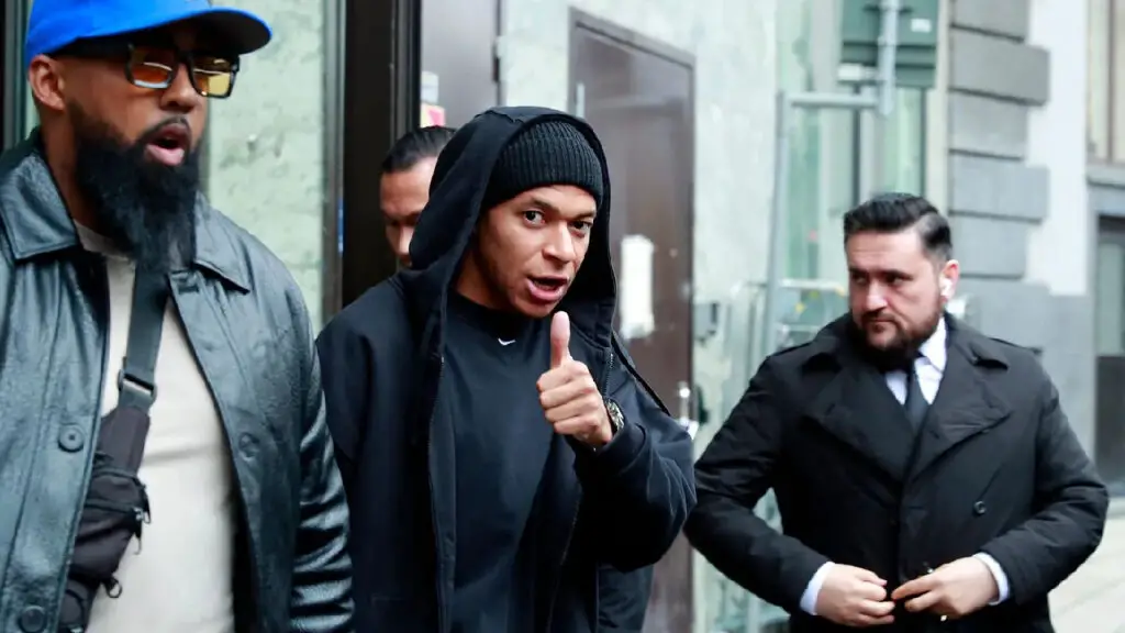 Affaire Suède : Kylian Mbappé fait une révélation surprenante : « Quand j’étais à l’hôtel… »